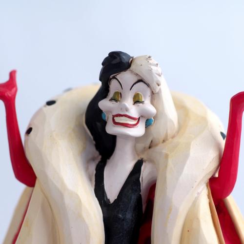 ディズニートラディション【クルエラ2】