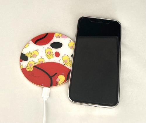 サークル型Qiコンパクト充電器　天野喜孝 kazaru <カザル> │天野喜孝 ワイヤレス充電器(なかま)